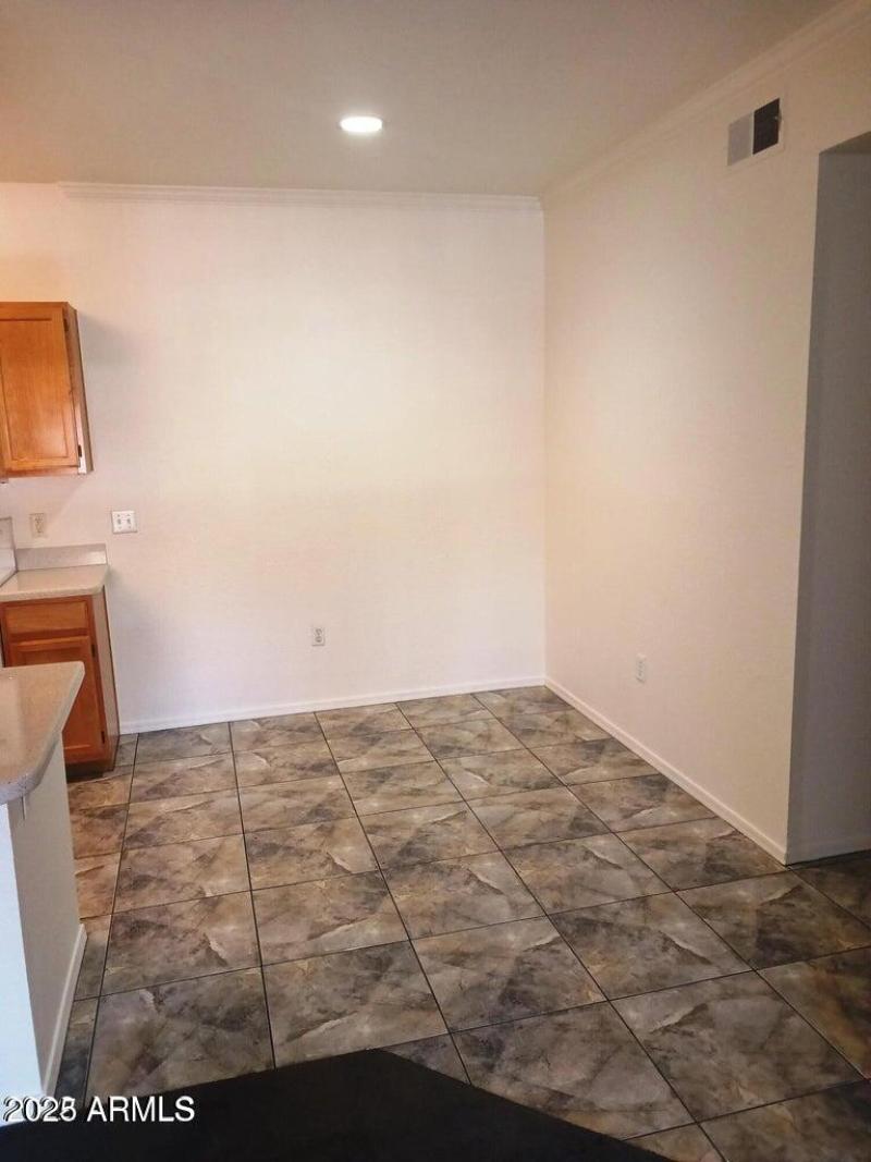 20220419215126317049000000-o