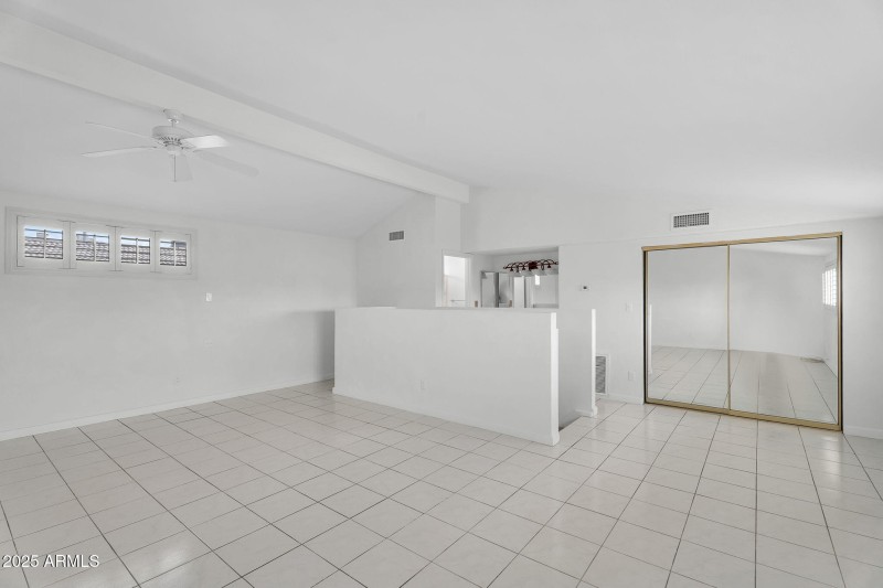 1138 E KALER DR, Phoenix