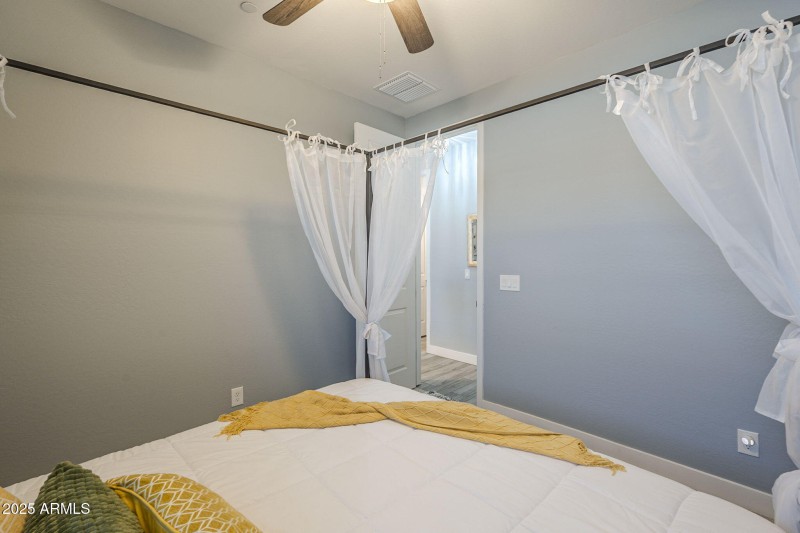 43-web-or-mls-Roy Rogers-43