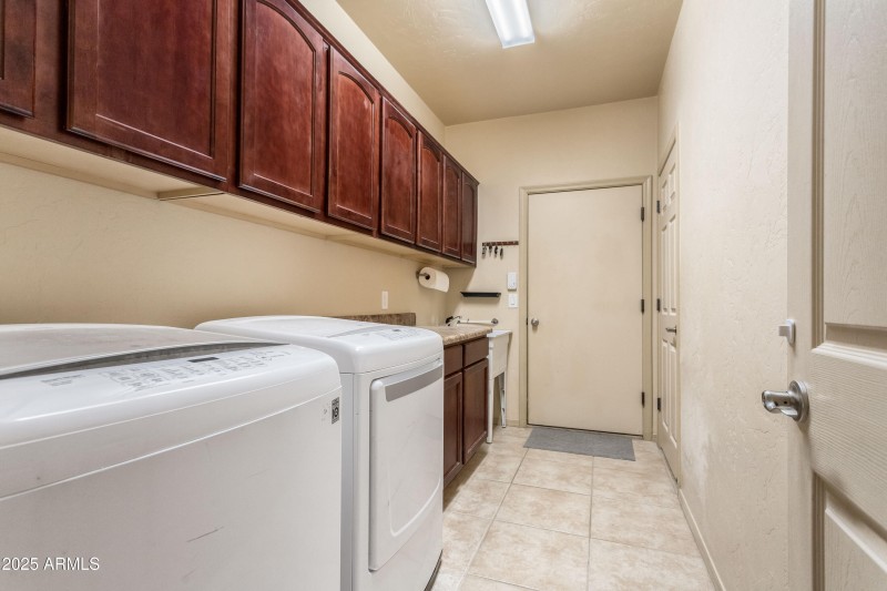 3450 Little Hill Lane