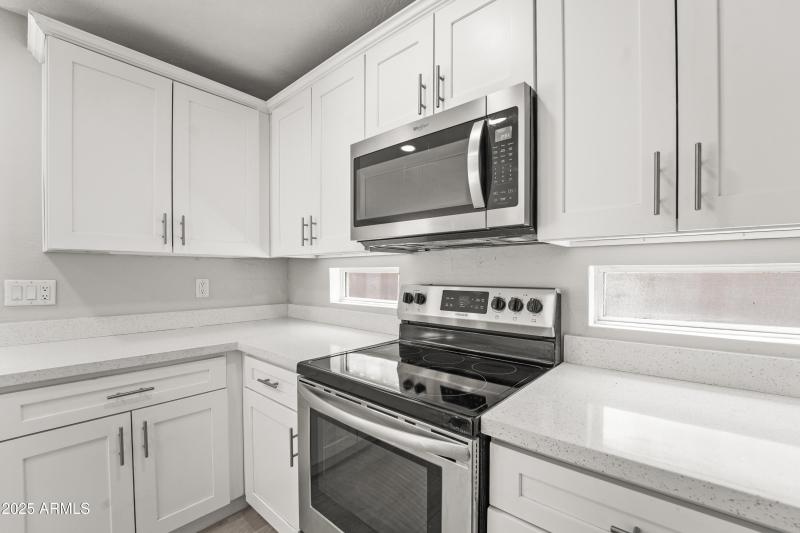 11215 W Heatherbrae Dr-13