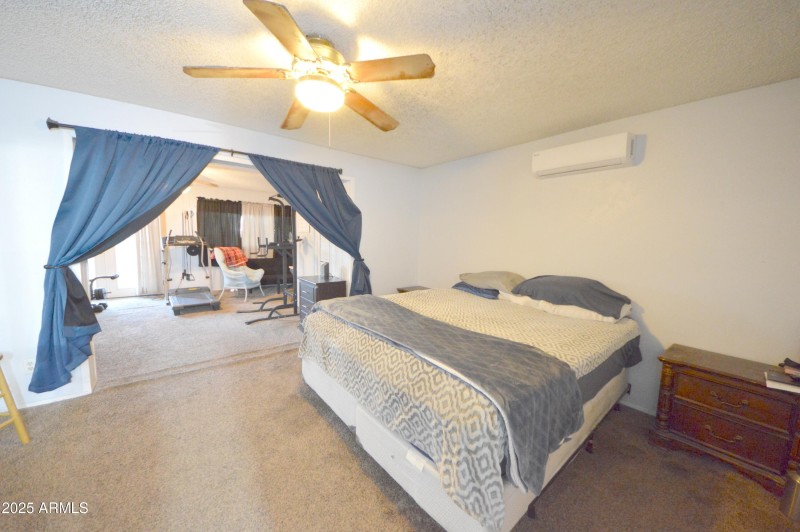 Primary Bedroom - Sitting Room JPG