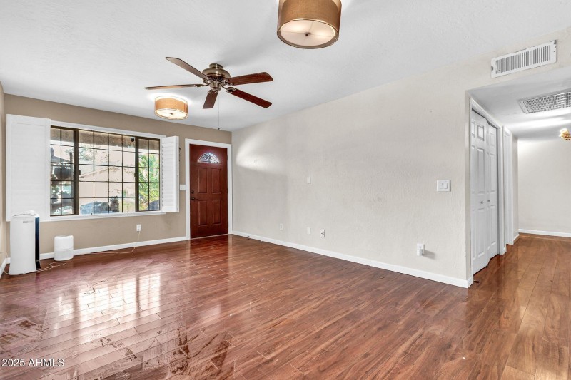 2117 W Tyson St, Chandler