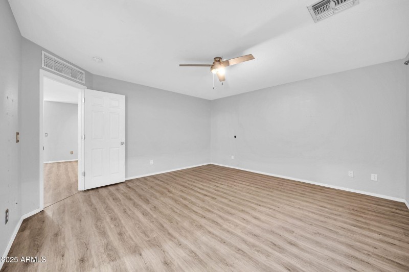 Large primary bedroom