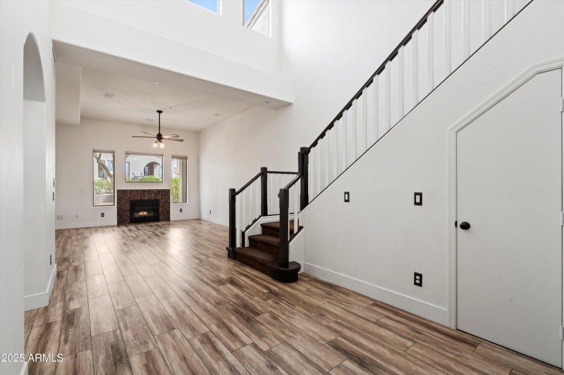 06-Foyer