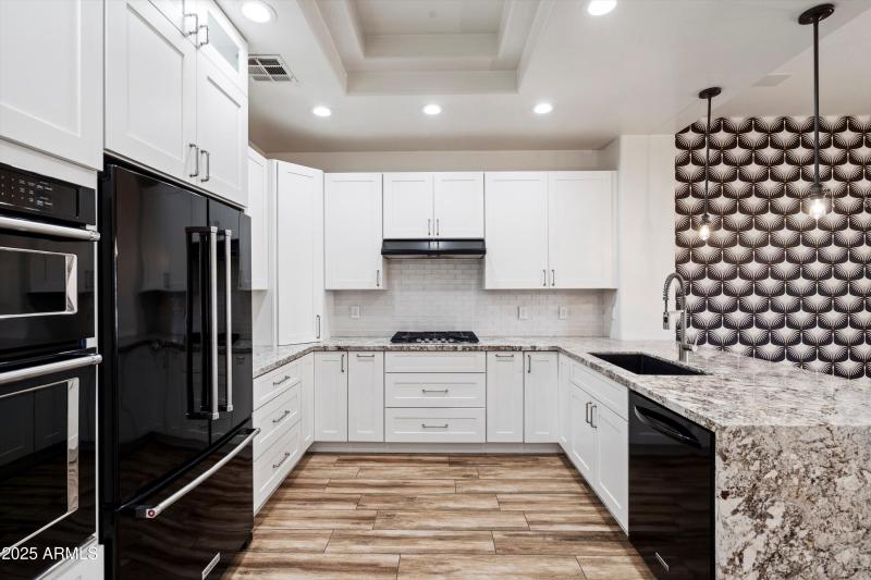 10-Kitchen