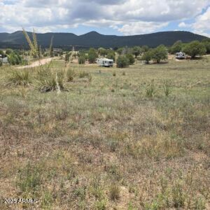 ACRE Adj to Rolling Hills Rd