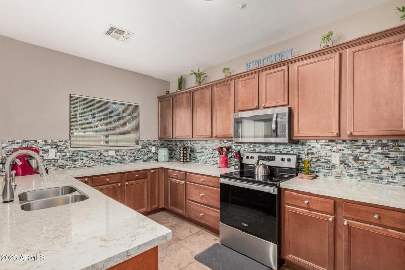 New Quartz Countertops