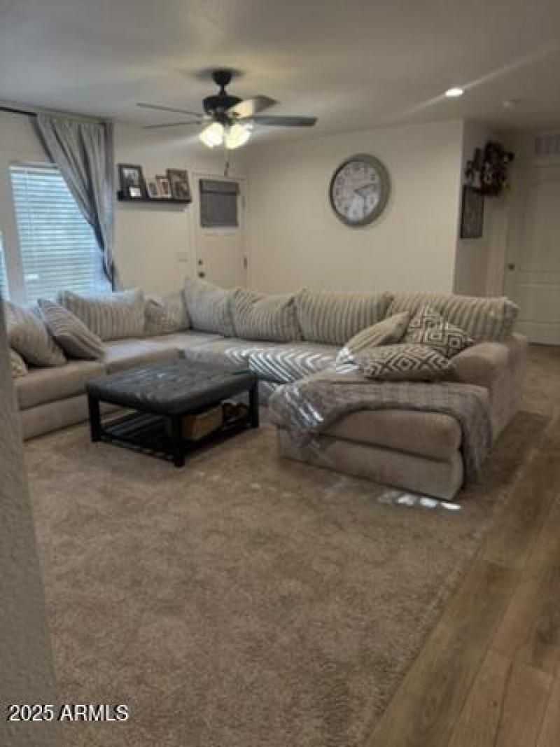 ACF6D621-F6C3-4F3A-B325-228AE63190AD_4_5