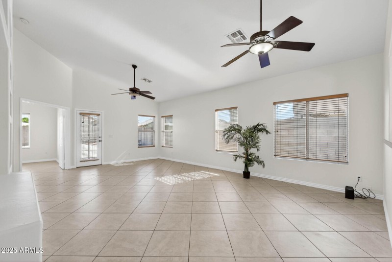 15_11016_W_Almeria15_mls