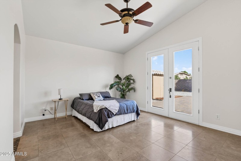 22_11016_W_Almeria22_mls