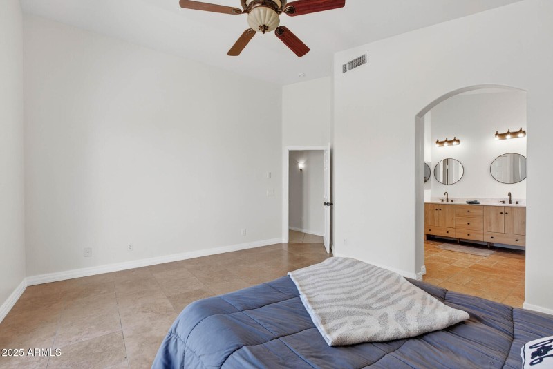 24_11016_W_Almeria24_mls