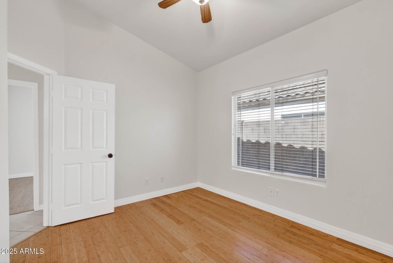 39_11016_W_Almeria39_mls