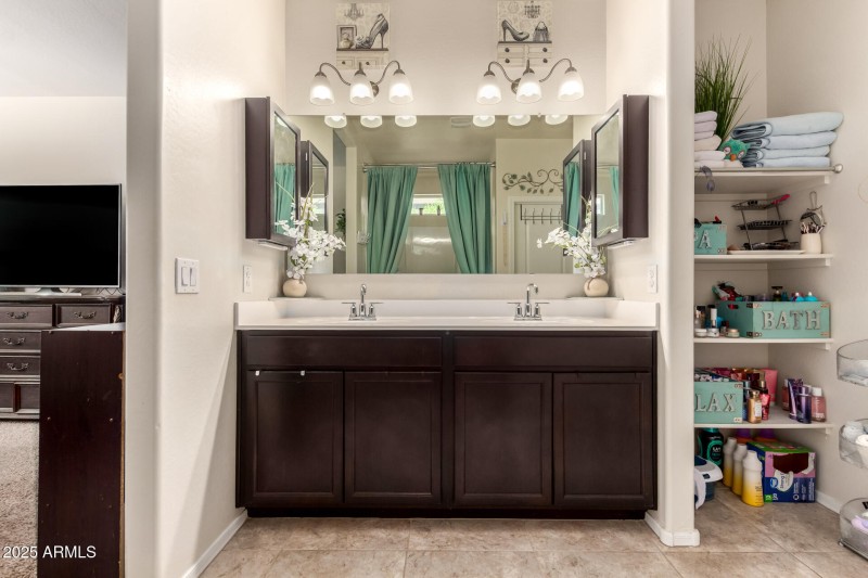 20 - Pampoloma 36371