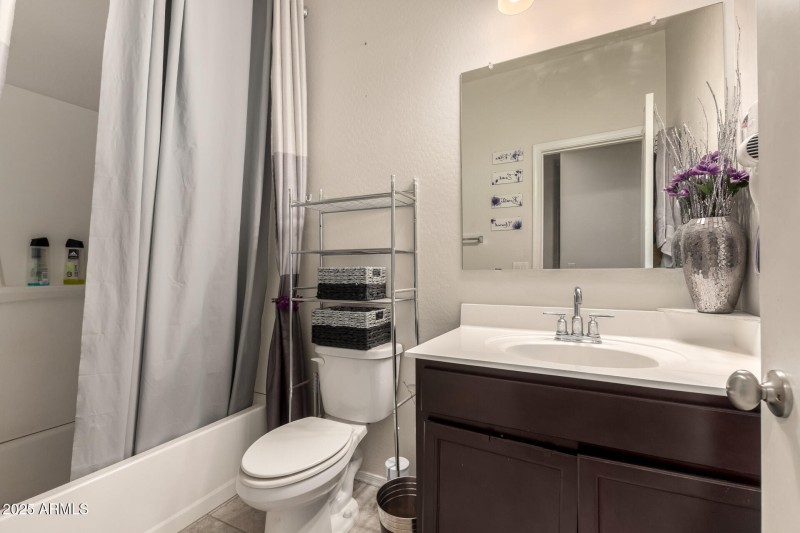 25 - Pampoloma 36371