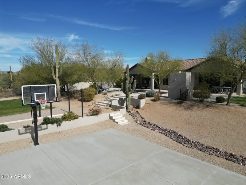 Steps to Basketballl Area