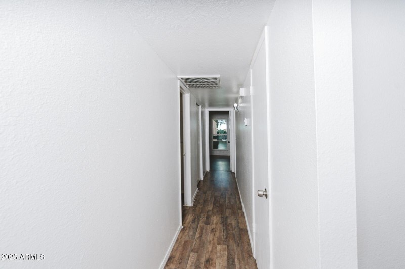 WhatsApp Image 2025-09-16 at 09.08.10