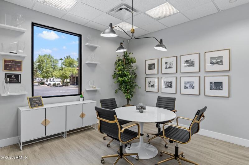 Conference room / private office 3