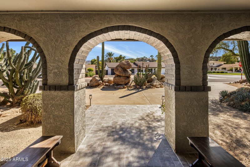 Front Yard with Circle Drive