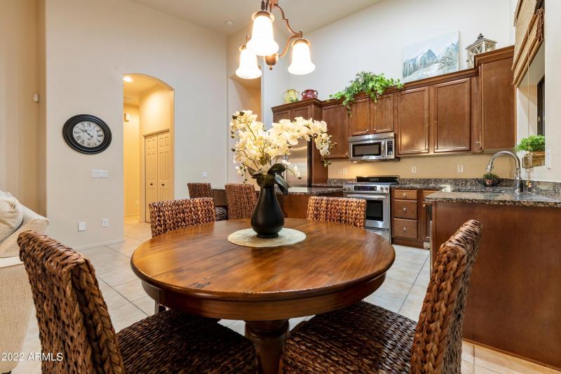 Kitchen & Dining Room