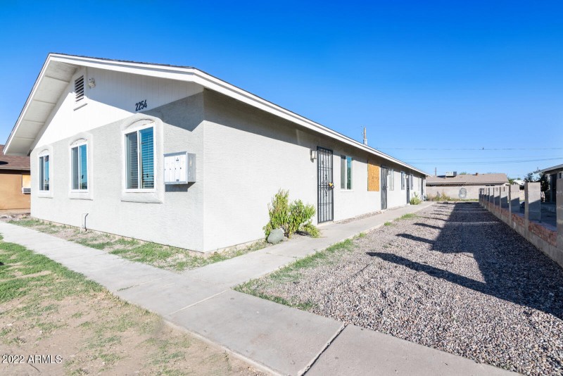 002_1600x1067_mls_1600x1067 (1)