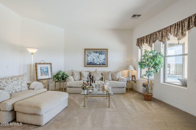 20-web-or-mls-Calle Del Sol-10