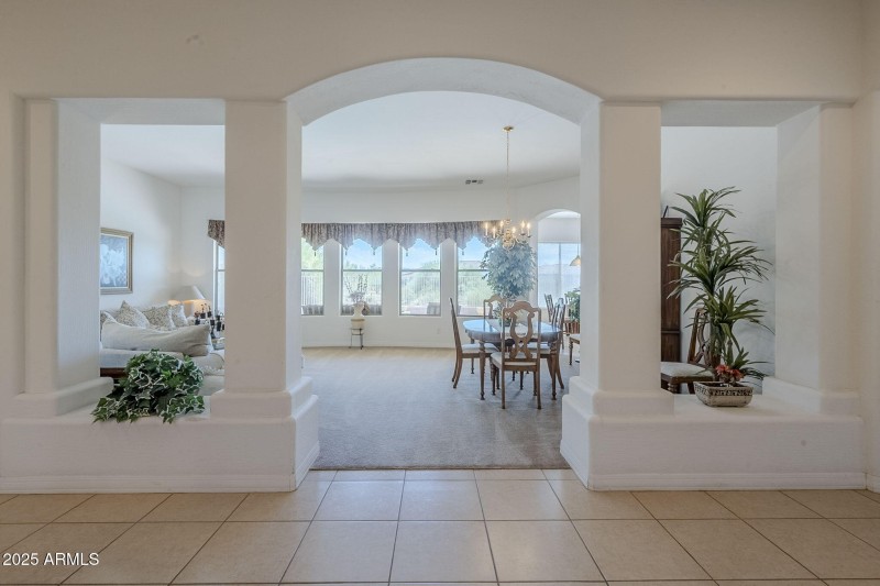 16-web-or-mls-Calle Del Sol-6