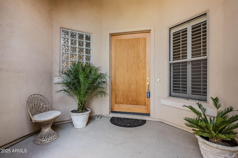 15-web-or-mls-Calle Del Sol-5