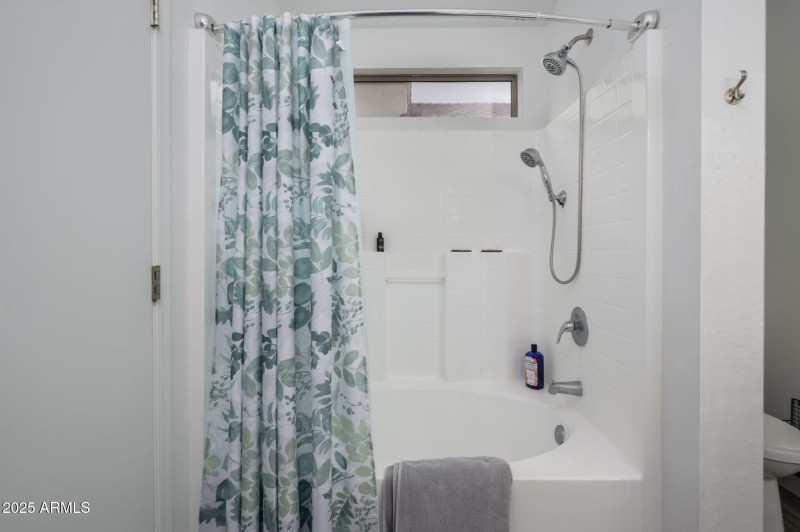 12-web-or-mls-239th-12