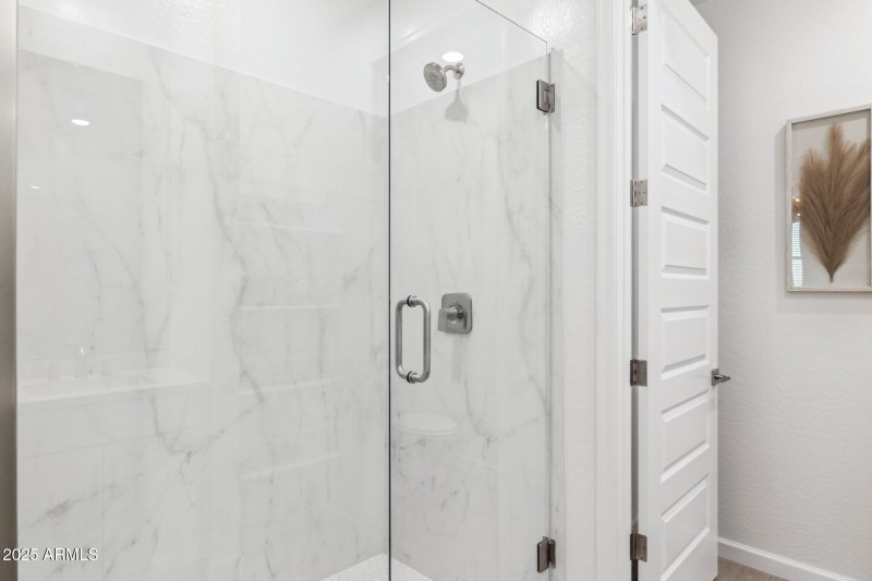 24-web-or-mls-9732-s-11th-st-lot-4-avanc