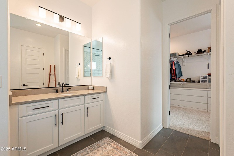 42-web-or-mls-Stroobe-42