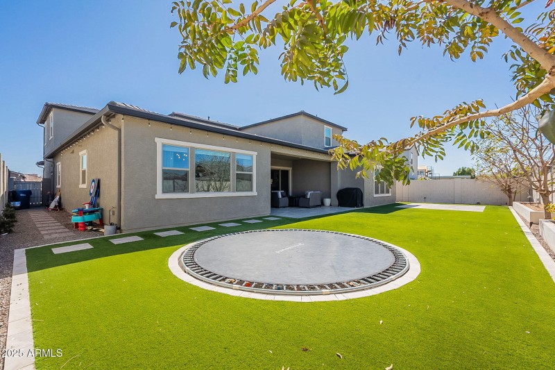 81-web-or-mls-Stroobe-81