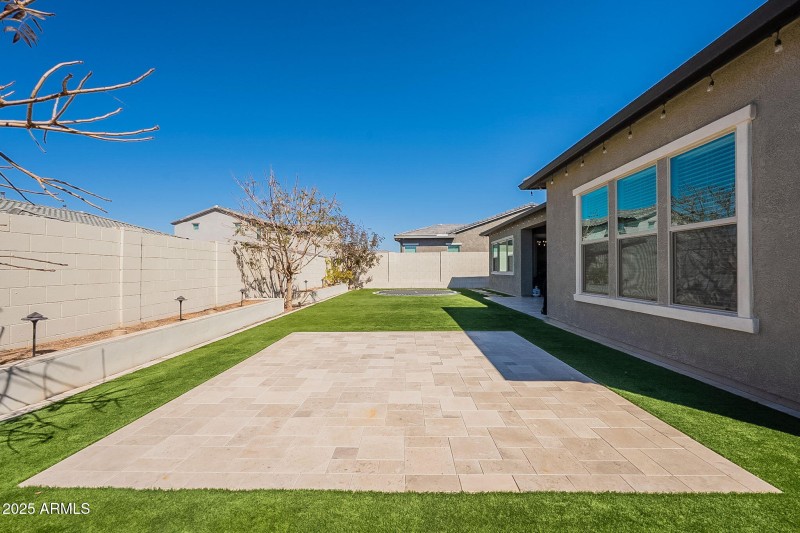 84-web-or-mls-Stroobe-84