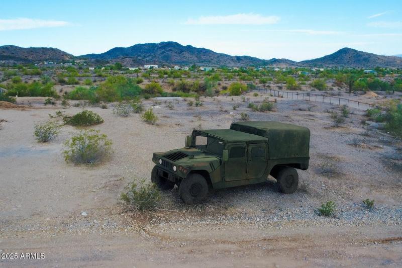 ChatGPT Image Sep 27, 2025, 11_09_50 AM