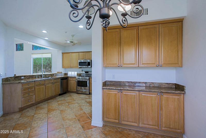Kitchen 10