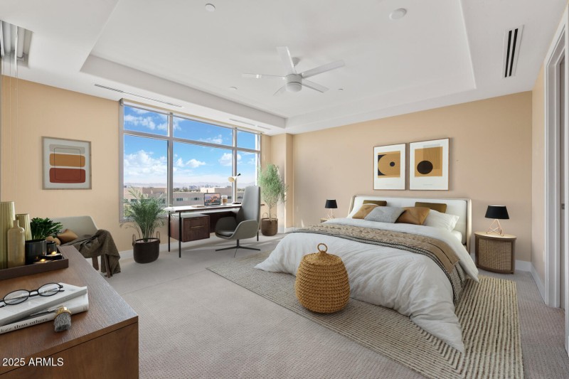 2211 E Camelback Rd - 300