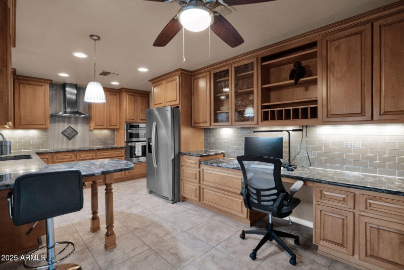 Custom cabinets and gorgeous granite