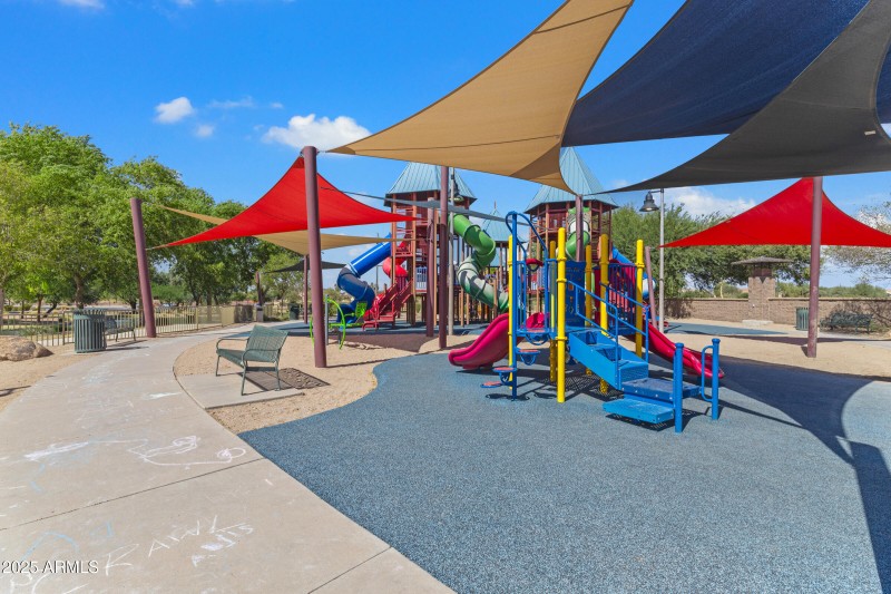 6703 W Springfield Wy-48