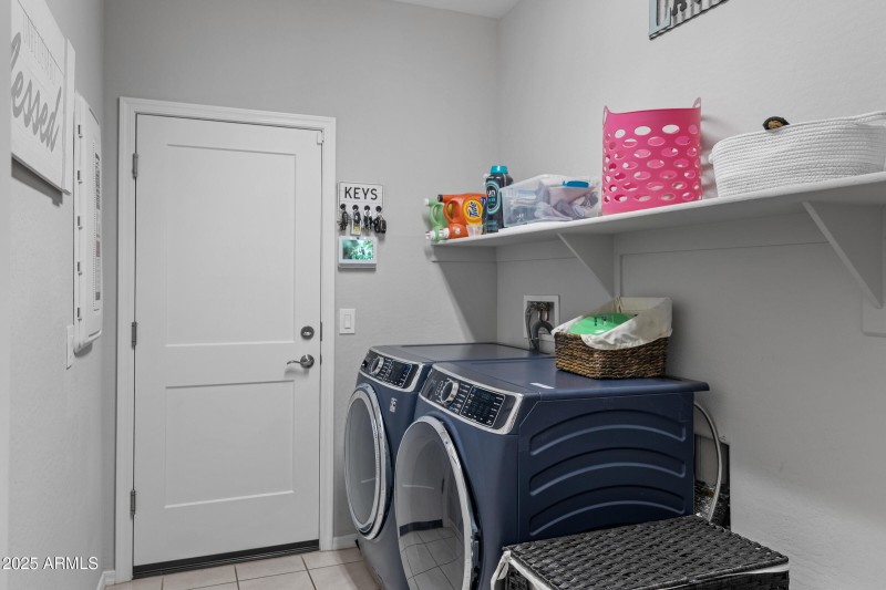 6703 W Springfield Wy-36