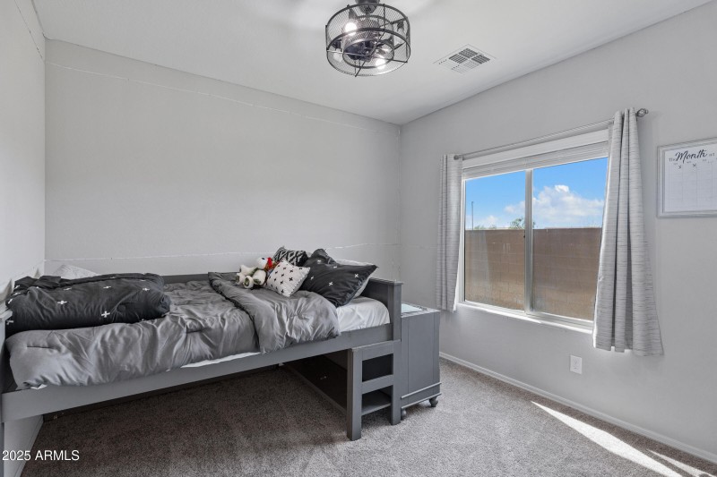 6703 W Springfield Wy-22