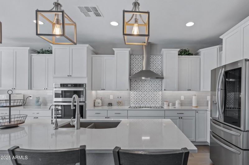 6703 W Springfield Wy-16