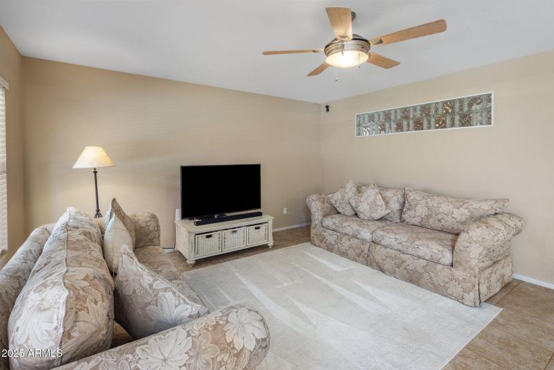 9-web-or-mls-D46A4586 copy