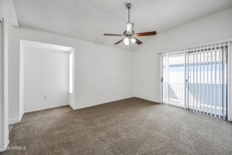 18-1331WBR219-ocupix