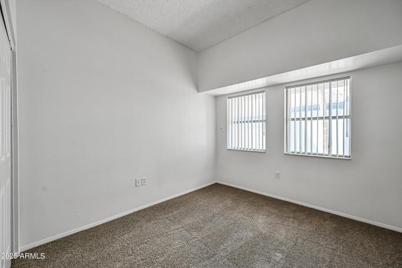 23-1331WBR219-ocupix