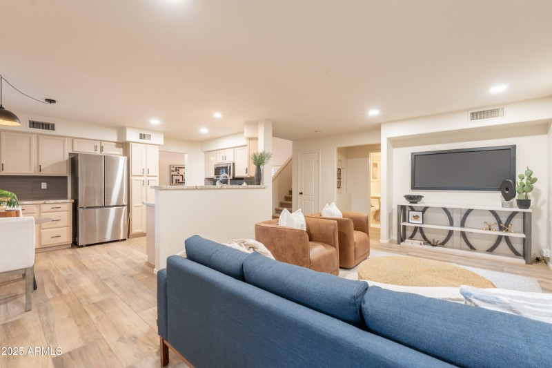 Spacious FR ~ Door to Back Yard