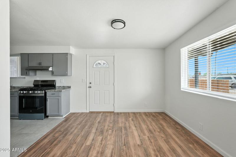 10-web-or-mls-Harding-10