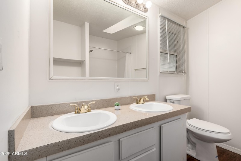 Double Sink Primary Bedroom Bath