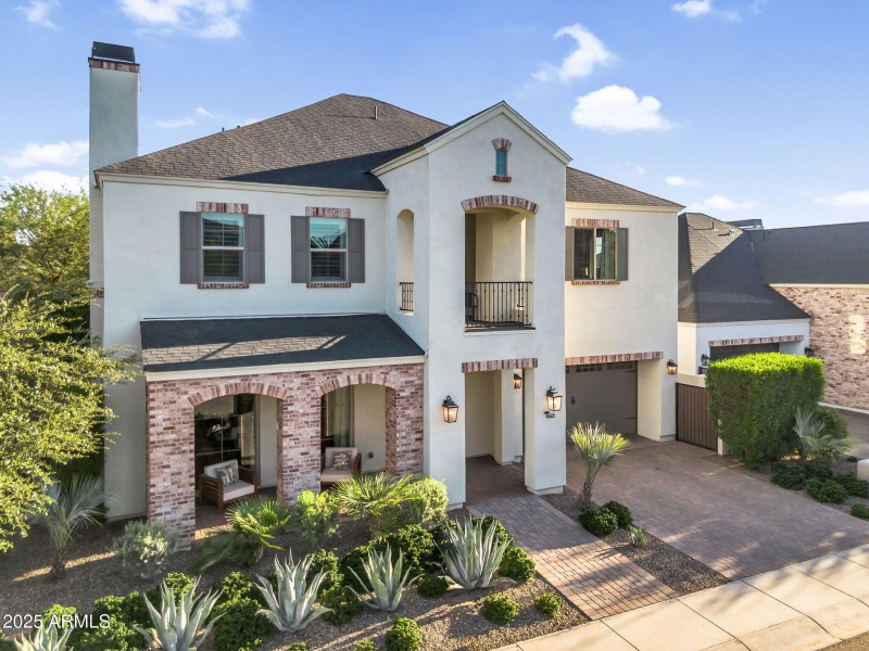 Beautiful newer home