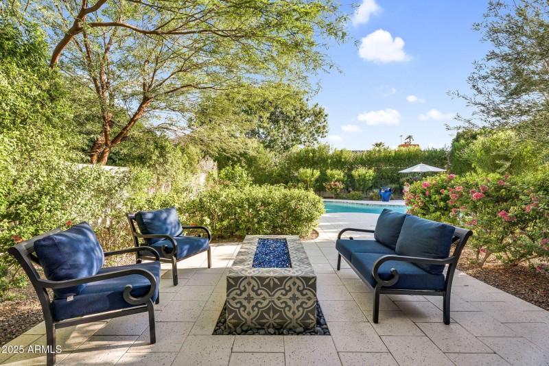 Resort-like backyard!