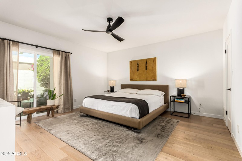 Serene Desert Modern Primary Suite